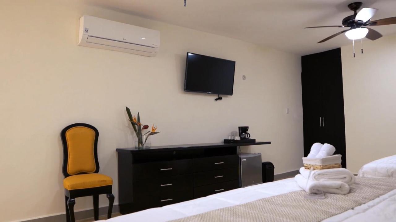 Hotel Recuerdos 바야돌리드 외부 사진